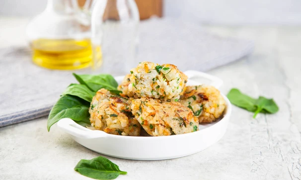 Рисовые котлеты с морковью и луком (рецепт на сковороде), шаг 5/5