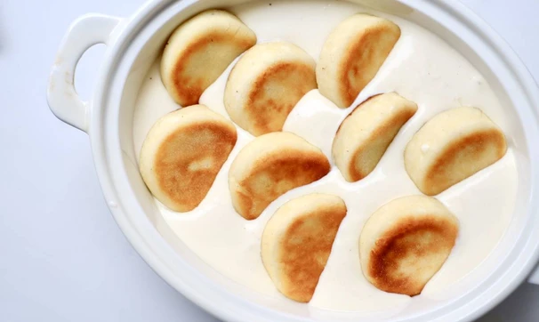 Сырники в сметанной заливке, шаг 8/9